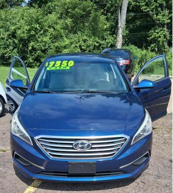 Blue 2016 Hyundai SONATA SE