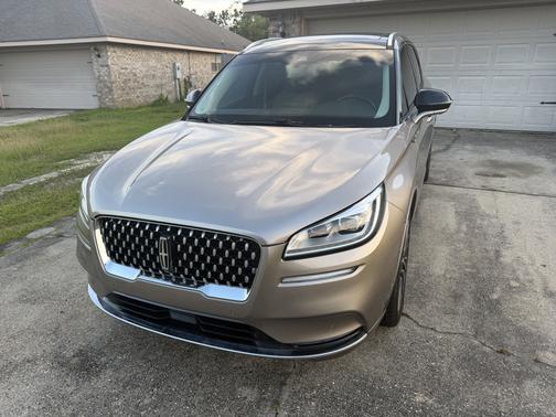 Beige 2020 Lincoln Corsair Reserve