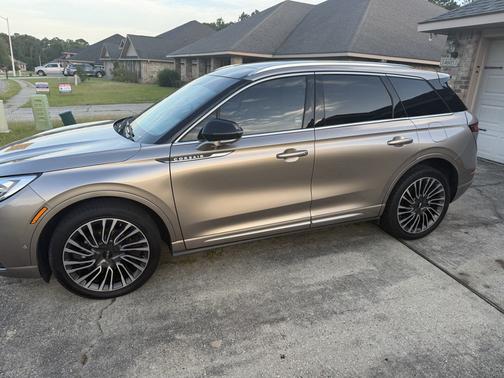 Beige 2020 Lincoln Corsair Reserve