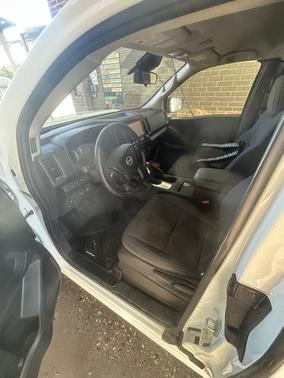 White 2022 Nissan Frontier S
