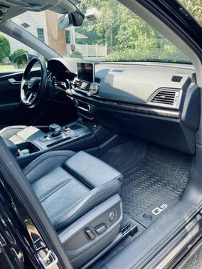 Black 2018 Audi Q5 2.0T Prestige