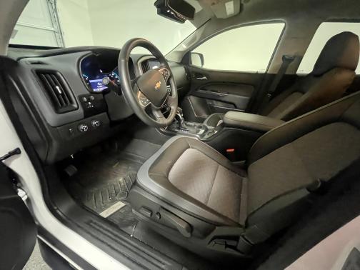 Photo 4 of 5 of 2022 Chevrolet Colorado Z71