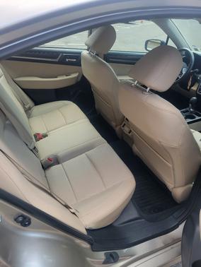 Beige 2018 Subaru Legacy 2.5i Limited