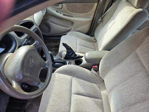 2004 Oldsmobile Alero GL