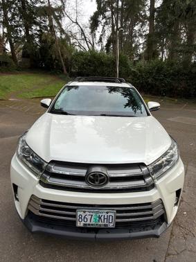 2019 Toyota Highlander Limited Platinum