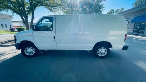 White 2013 Ford E150 Cargo
