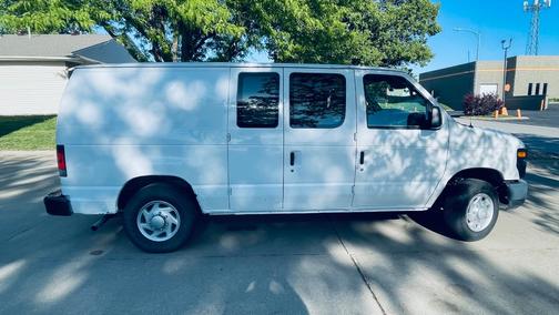 White 2013 Ford E150 Cargo