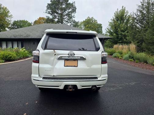 White 2016 Toyota 4Runner Limited