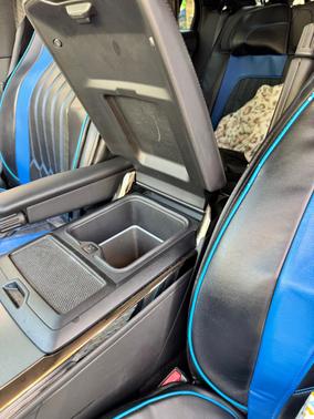 2024 Land Rover Range Rover Sport P360 SE