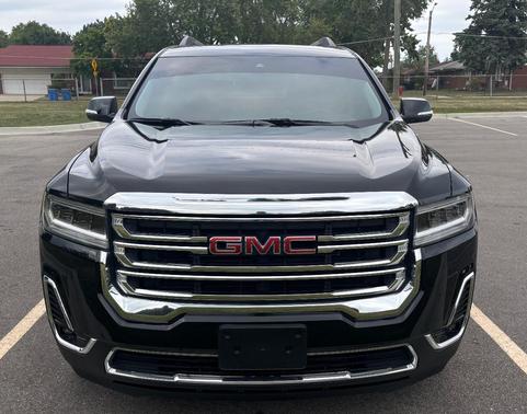 Black 2023 GMC Acadia SLT