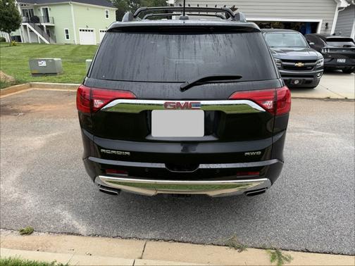 Black 2018 GMC Acadia Denali