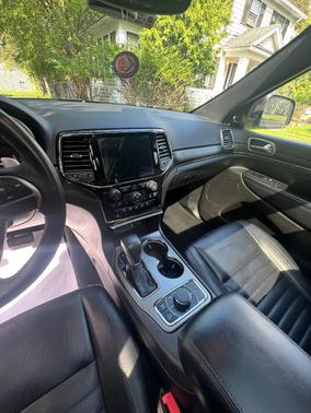 Black 2019 Jeep Grand Cherokee Limited X