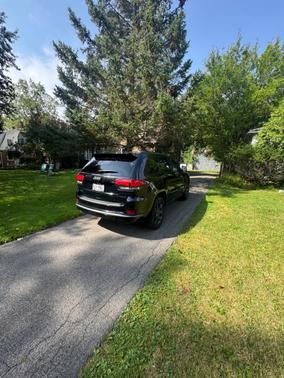 Black 2019 Jeep Grand Cherokee Limited X