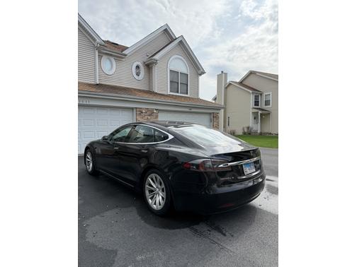 2018 Tesla Model S 75D