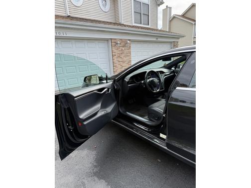 2018 Tesla Model S 75D