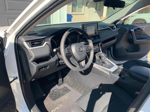White 2020 Toyota RAV4 LE