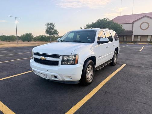 White 2007 Chevrolet Tahoe LT