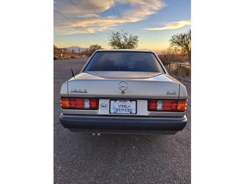 1992 Mercedes-Benz 190 E 2.6