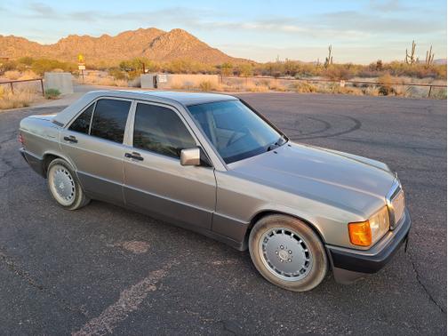 1992 Mercedes-Benz 190 E 2.6