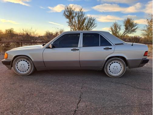 1992 Mercedes-Benz 190 E 2.6