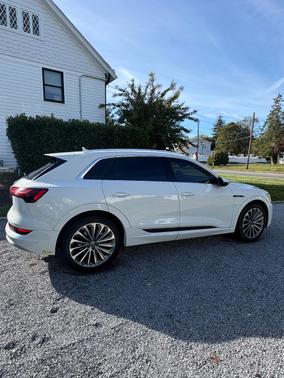 White 2019 Audi e-tron Prestige
