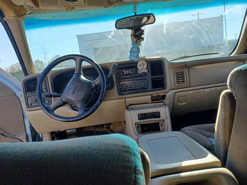 2001 GMC Yukon XL K2500