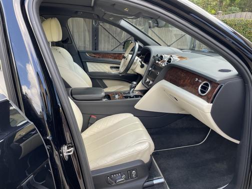 2018 Bentley Bentayga W12 Signature