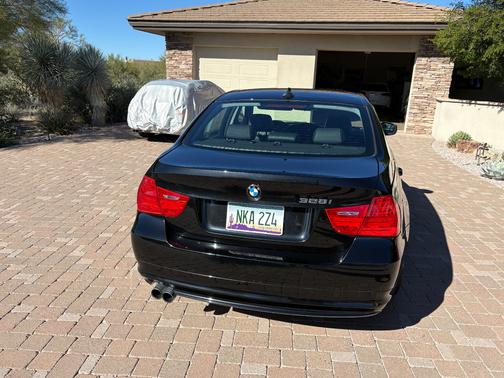 2011 BMW 328 i