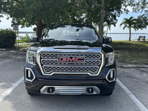 Black 2020 GMC Sierra 1500 Denali