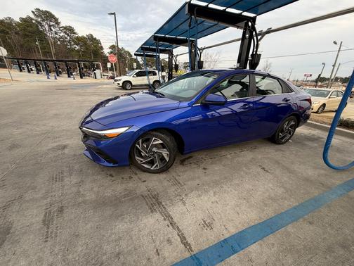 2025 Hyundai ELANTRA SEL Convenience