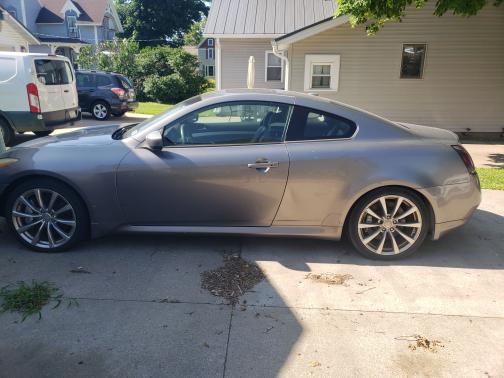 2008 INFINITI G37 Sport