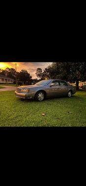 Photo 1 of 12 of 2004 Cadillac DeVille Base