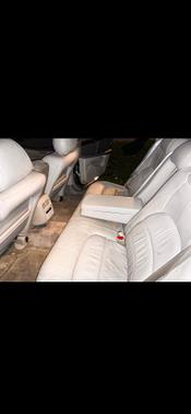 Photo 3 of 12 of 2004 Cadillac DeVille Base