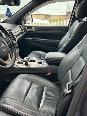 Gray 2014 Jeep Grand Cherokee Limited