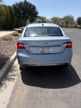 2014 Chrysler 200 LX