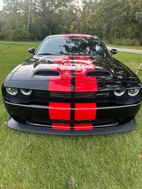 Black 2020 Dodge Challenger SRT Hellcat