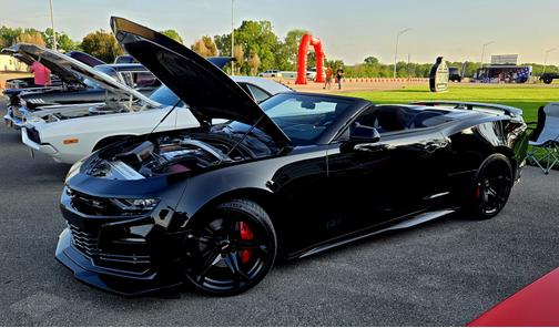 Black 2020 Chevrolet Camaro 2SS