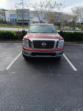 2017 Nissan Titan SV