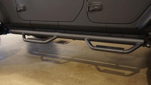 Photo 2 of 29 of 2020 Jeep Wrangler Unlimited Sport