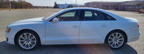 White 2015 Audi A8 4.0T