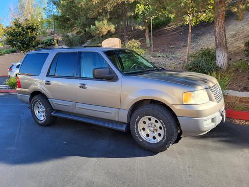 2003 Ford Expedition XLT