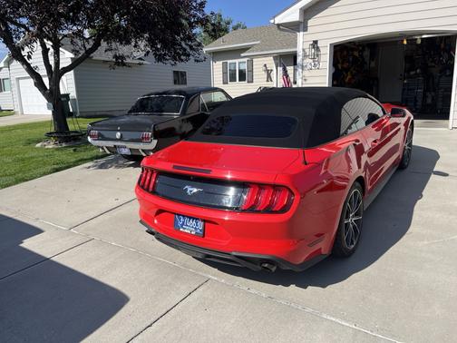 2018 Ford Mustang EcoBoost