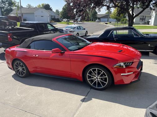 2018 Ford Mustang EcoBoost