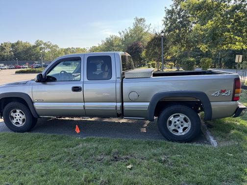 2002 Chevrolet Silverado 1500 LS Extended Cab