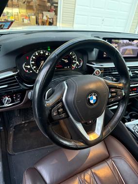 2019 BMW 530 i xDrive