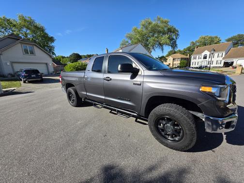 Gray 2021 Toyota Tundra SR5
