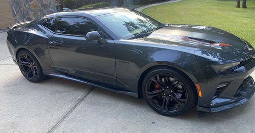 Gray 2017 Chevrolet Camaro 2SS