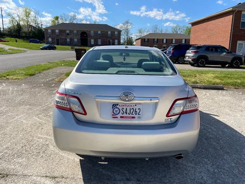 2011 Toyota Camry Hybrid Base
