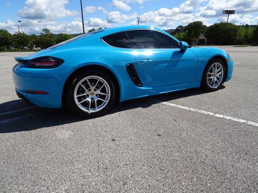 2017 Porsche 718 Cayman 718 Cayman