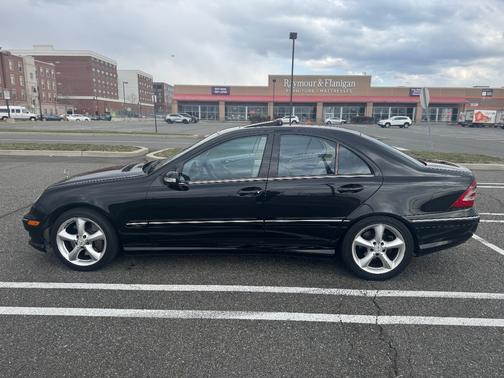 2005 Mercedes-Benz C-Class C230 Kompressor Sport